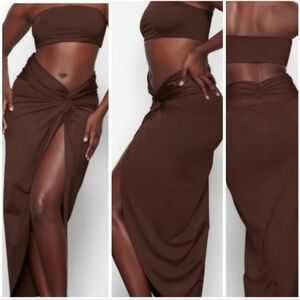 Nwt SKIMS Signature Swim Sarong Skirt Cocoa